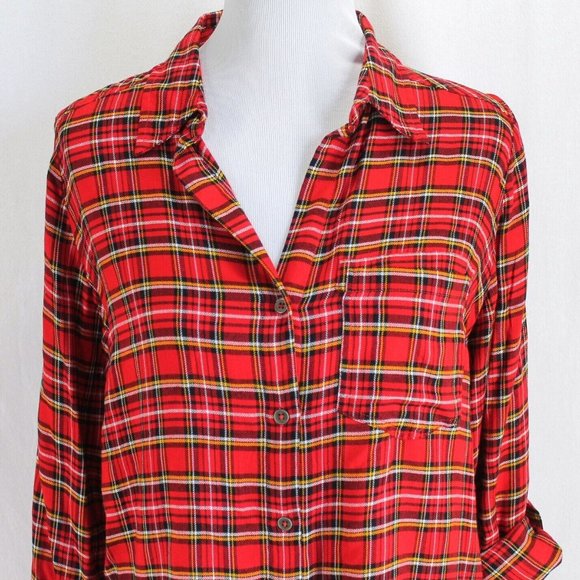 Kut from the Kloth Flannel Shirt Womens M Red Black Plaid Long Roll Tab Sleeve - Picture 2 of 7